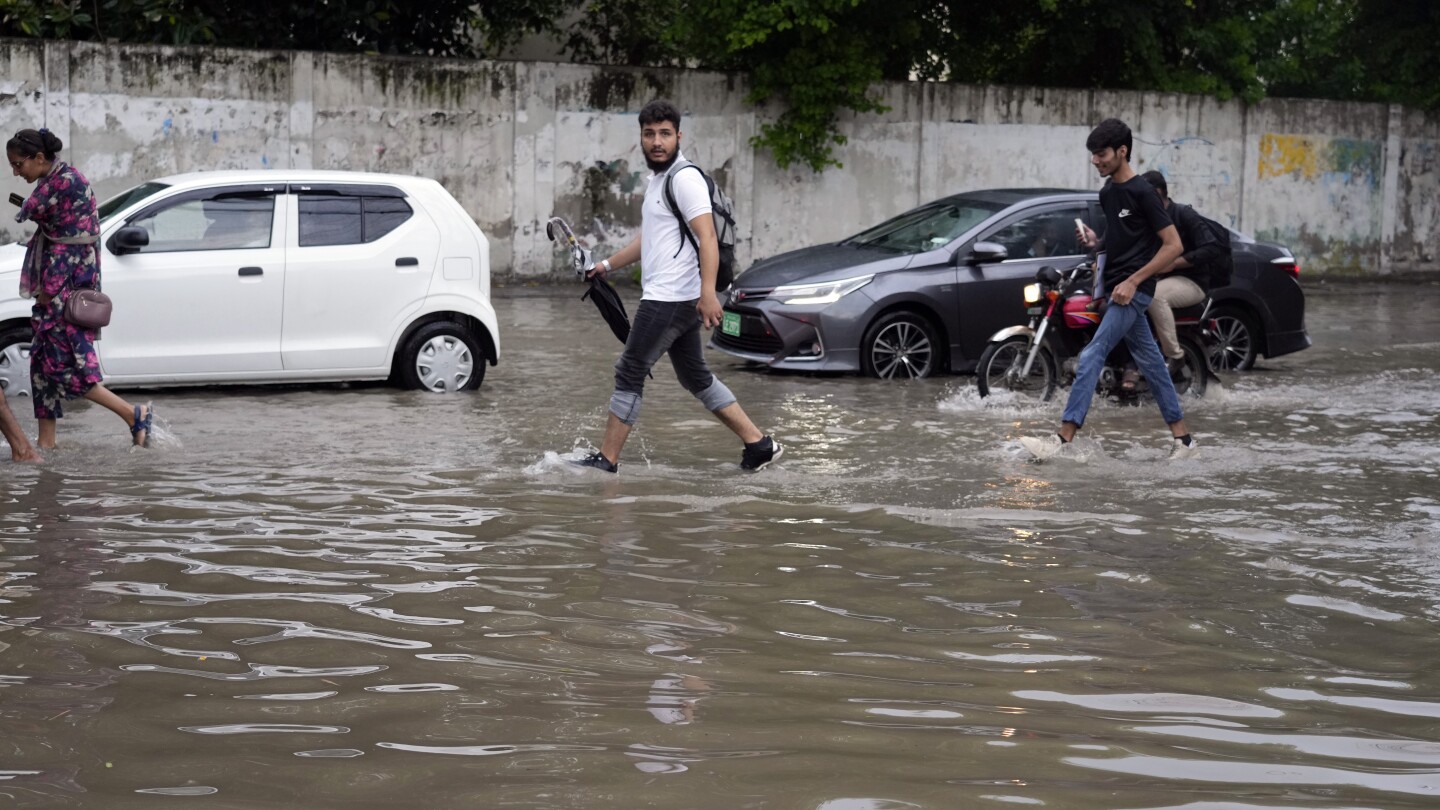 Heavy rains hit Pakistan’s south, as deaths from flash floods and downpours jump to 209 since July