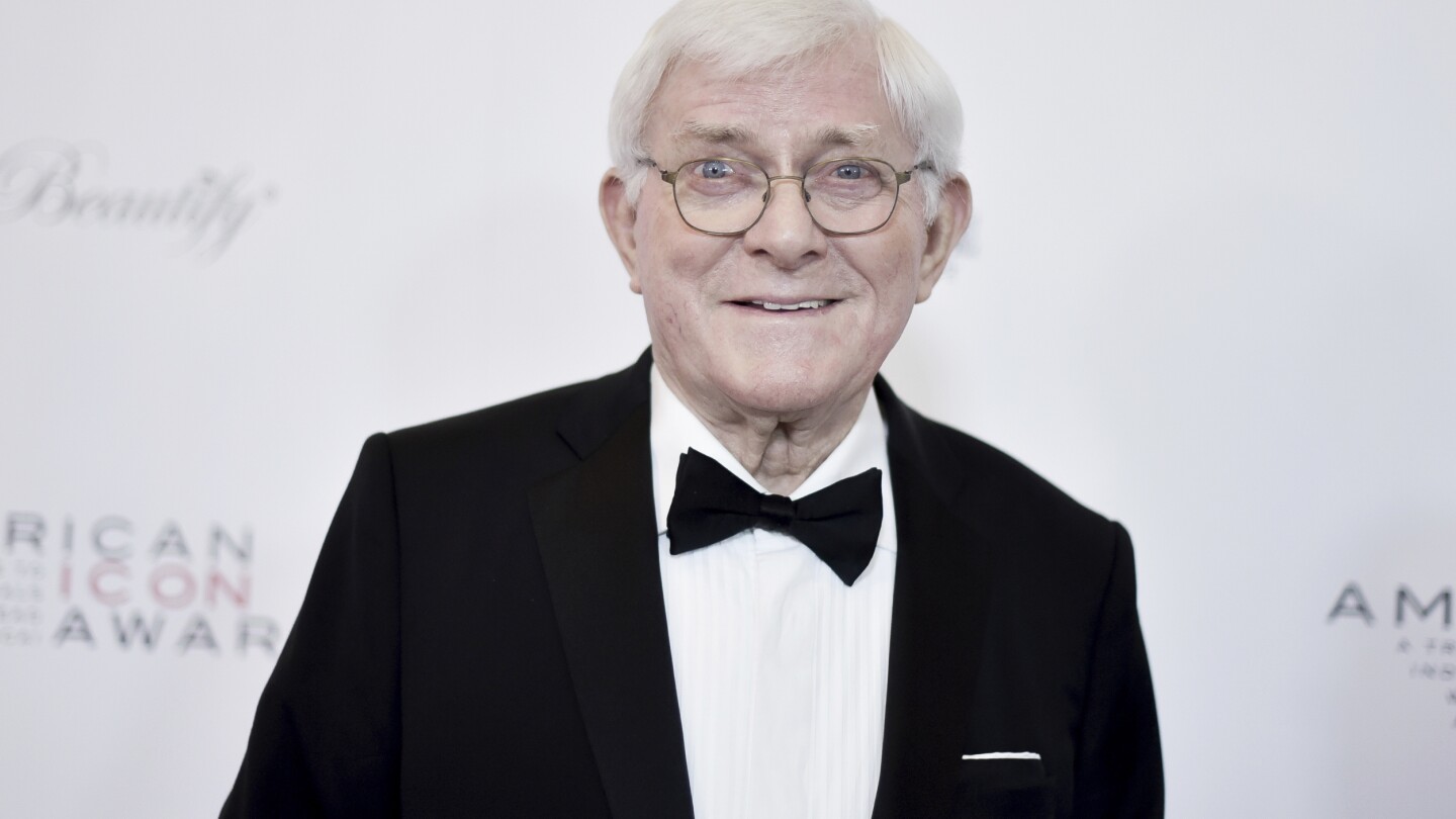 Phil Donahue, whose pioneering daytime talk show launched an indelible television genre, has died