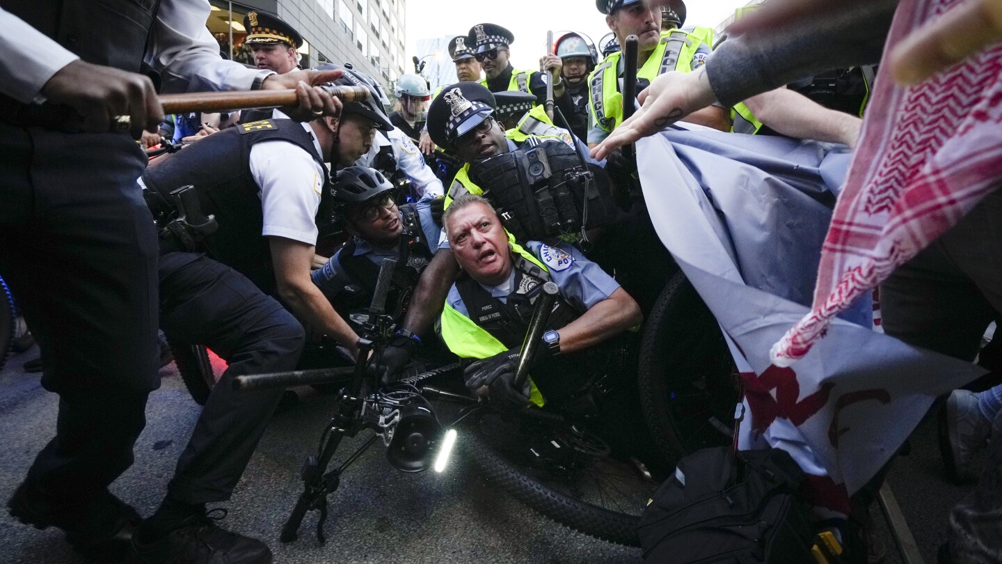 At least 55 arrested after clashes with police outside Israeli Consulate in Chicago during DNC