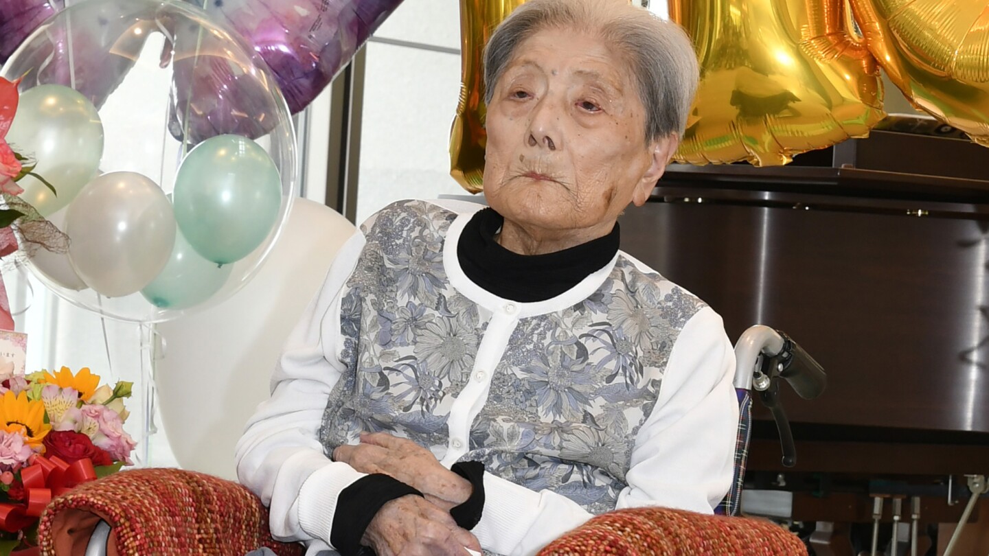 A Japanese woman who loves bananas is now the world’s oldest person