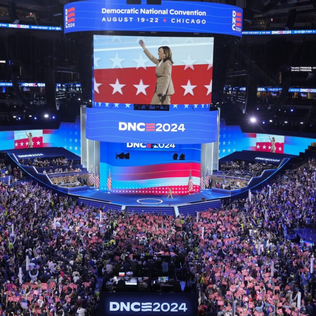 PHOTO COLLECTION: Election 2024 DNC Moments