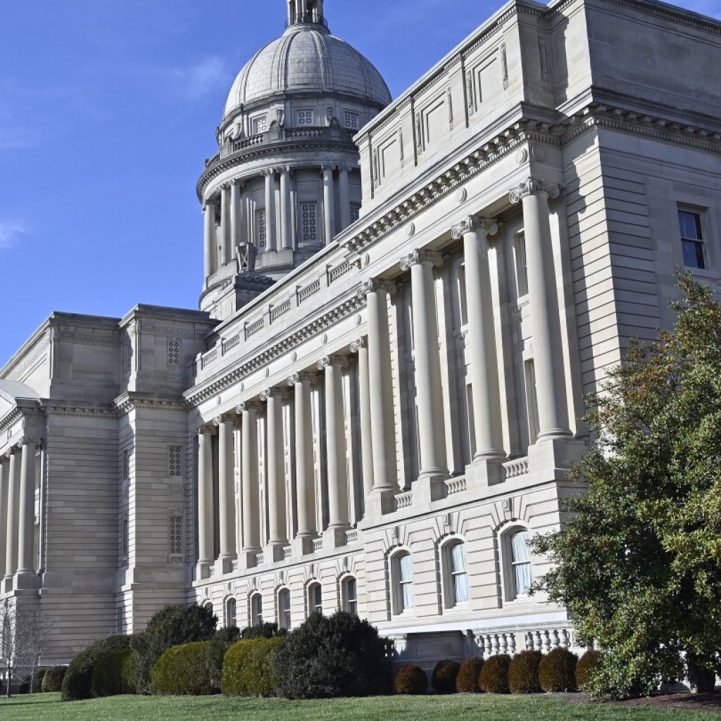 Kentucky meets conditions for lawmakers to cut income tax in 2026