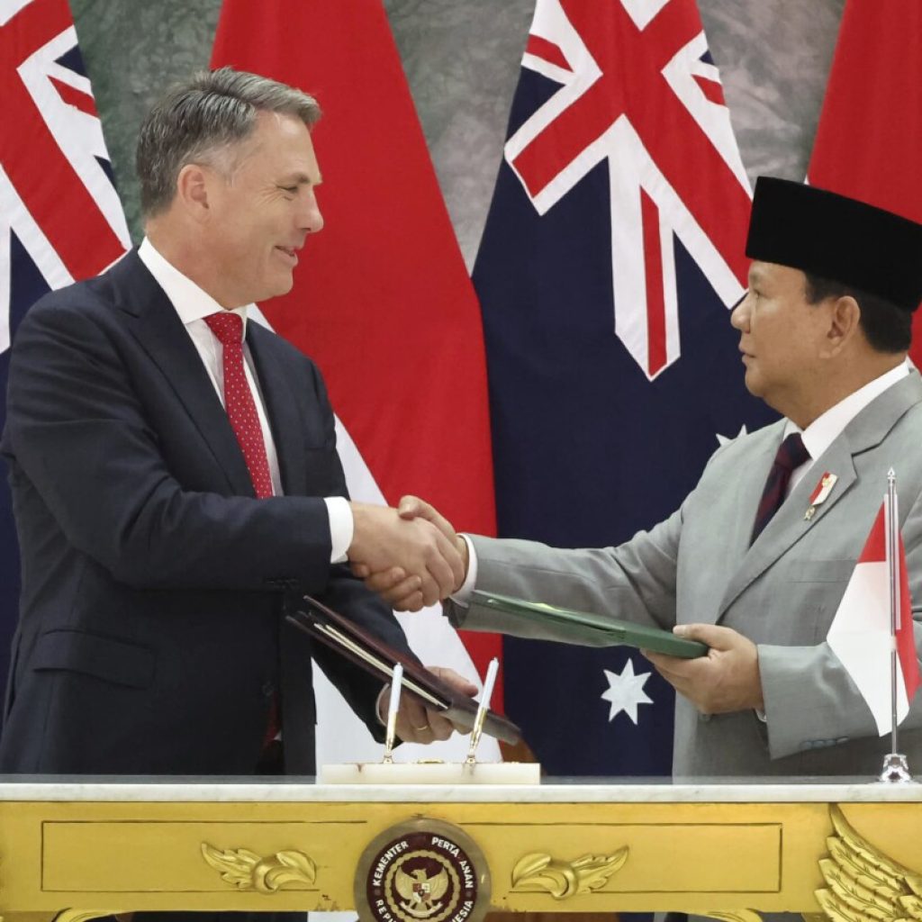 Indonesia and Australia sign defense agreement