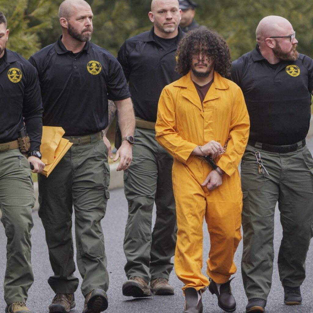 Escaped killer who was on the run in Pennsylvania for 2 weeks faces plea hearing