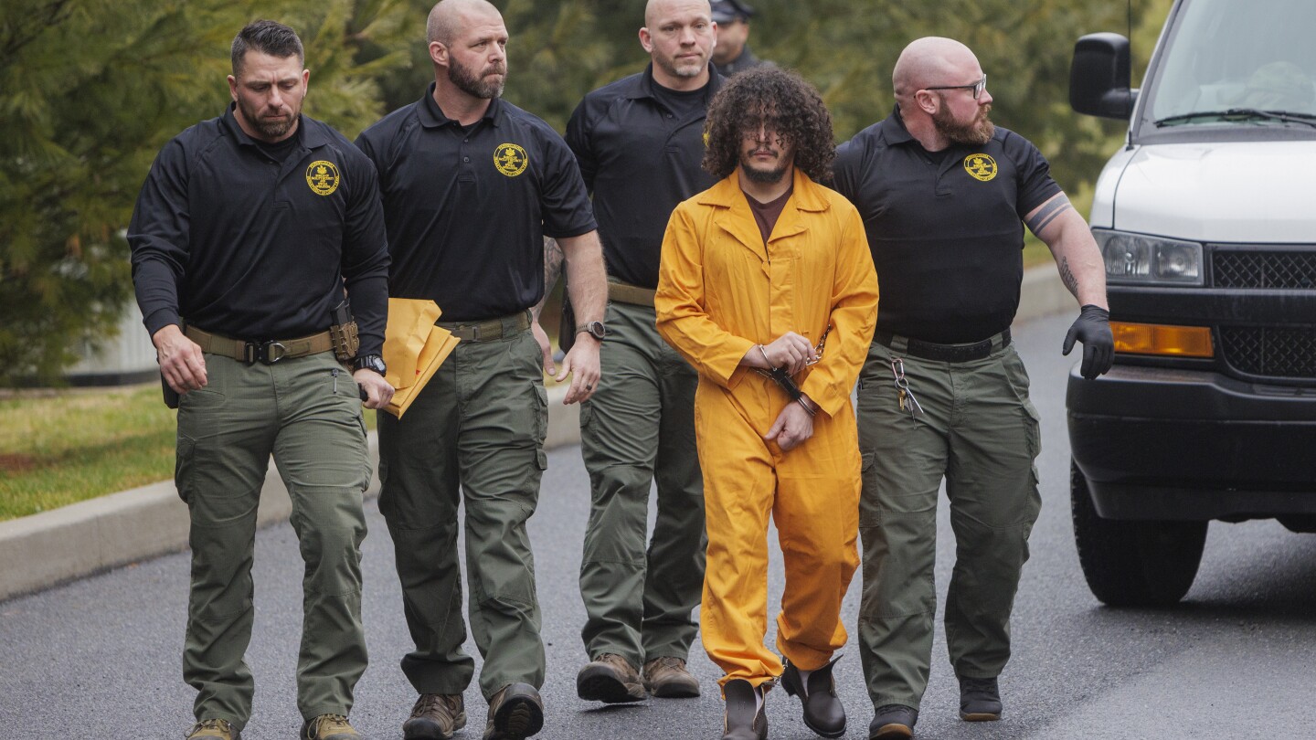 Escaped killer who was on the run in Pennsylvania for 2 weeks faces plea hearing