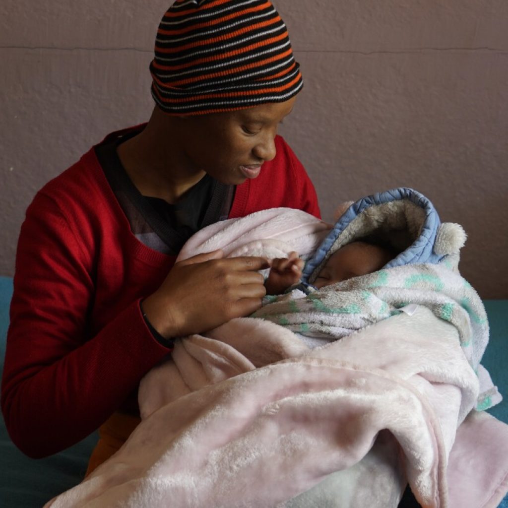 In South Africa’s richest area, mother-to-baby HIV transmission is a concern despite free prevention