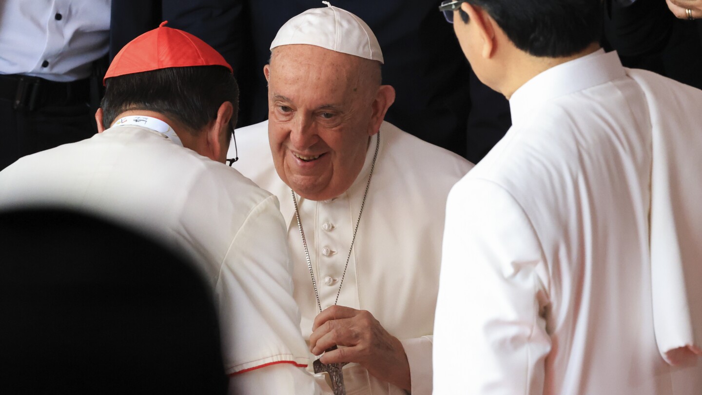 Pope and imam of Southeast Asia’s largest mosque make joint call for peace, environmental protection