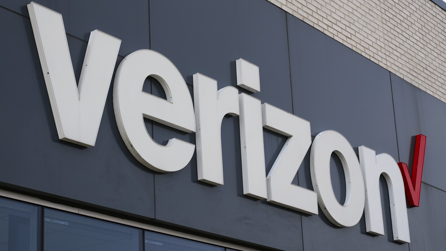 Verizon is buying Frontier in $20B deal to strengthen its fiber network