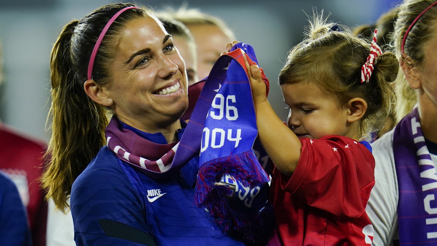 Alex Morgan retires from professional soccer and is expecting her second child