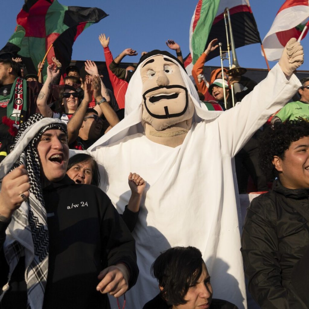 A Palestinian team in Chile offers soccer with a heavy dose of protest