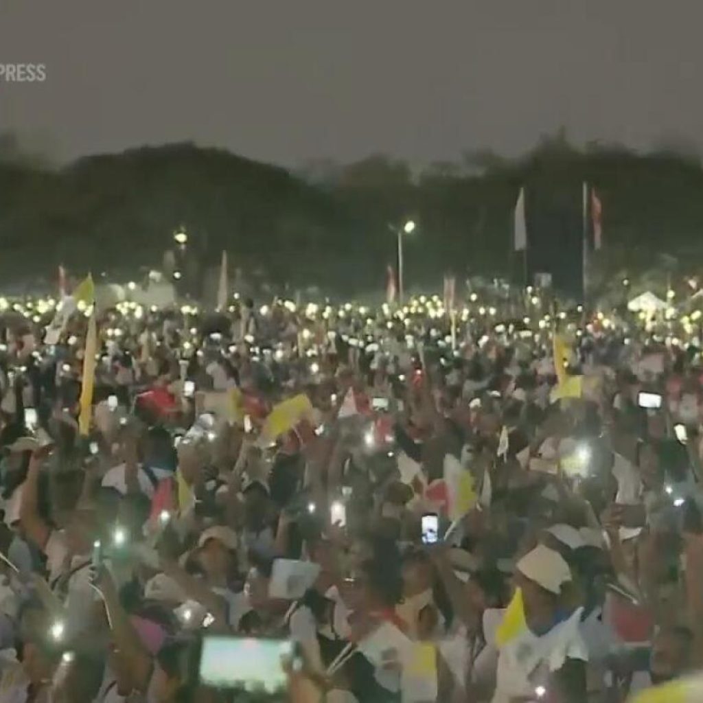 Pope Francis’ Mass in East Timor draws 600,000 people, nearly half the population | AP News