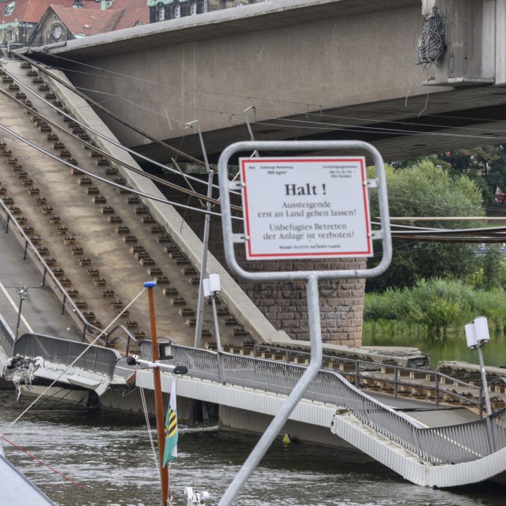 Bridge collapses in eastern Germany, disrupting traffic though no one was hurt