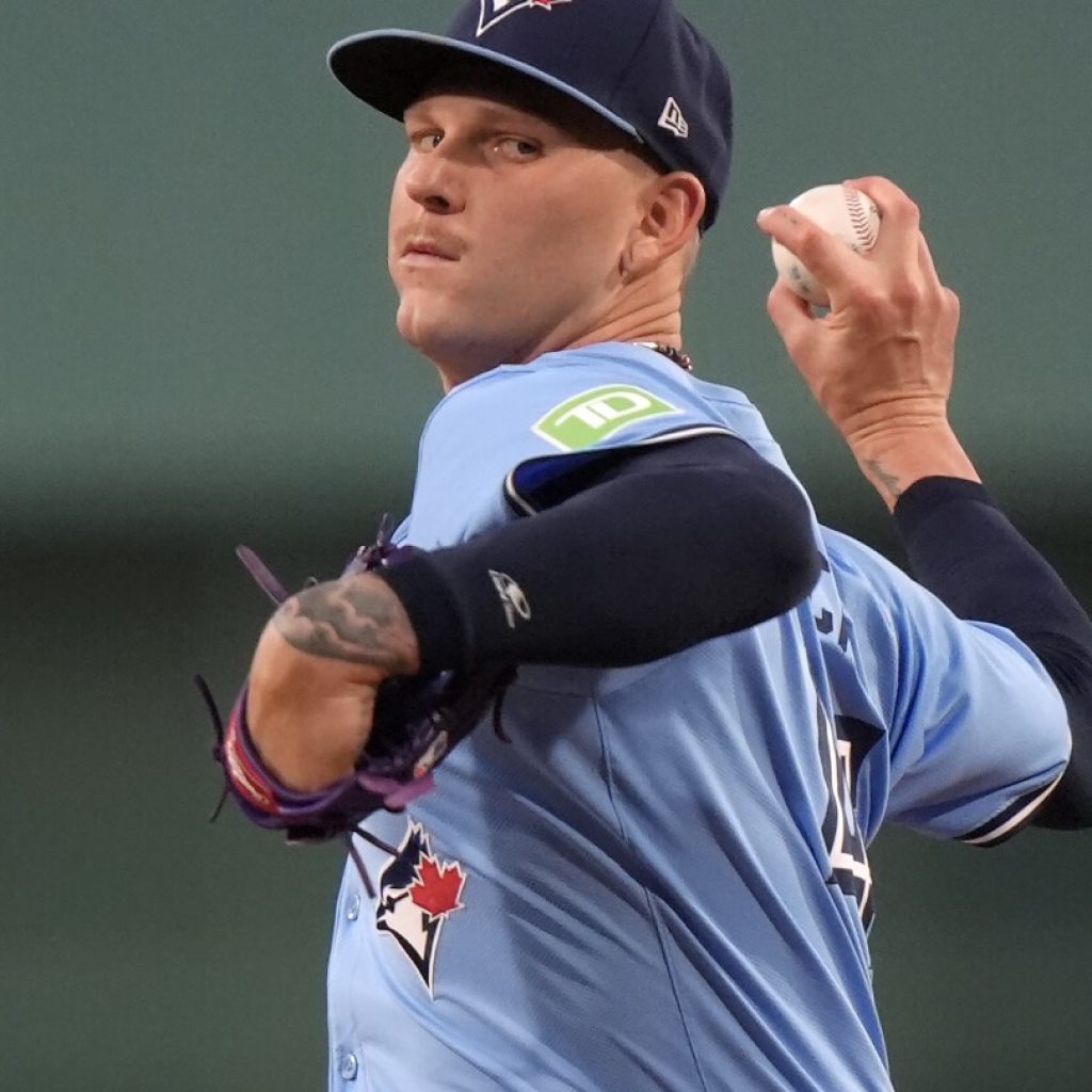 Blue Jays pitcher Bowden Francis again loses no-hit bid on leadoff homer in 9th