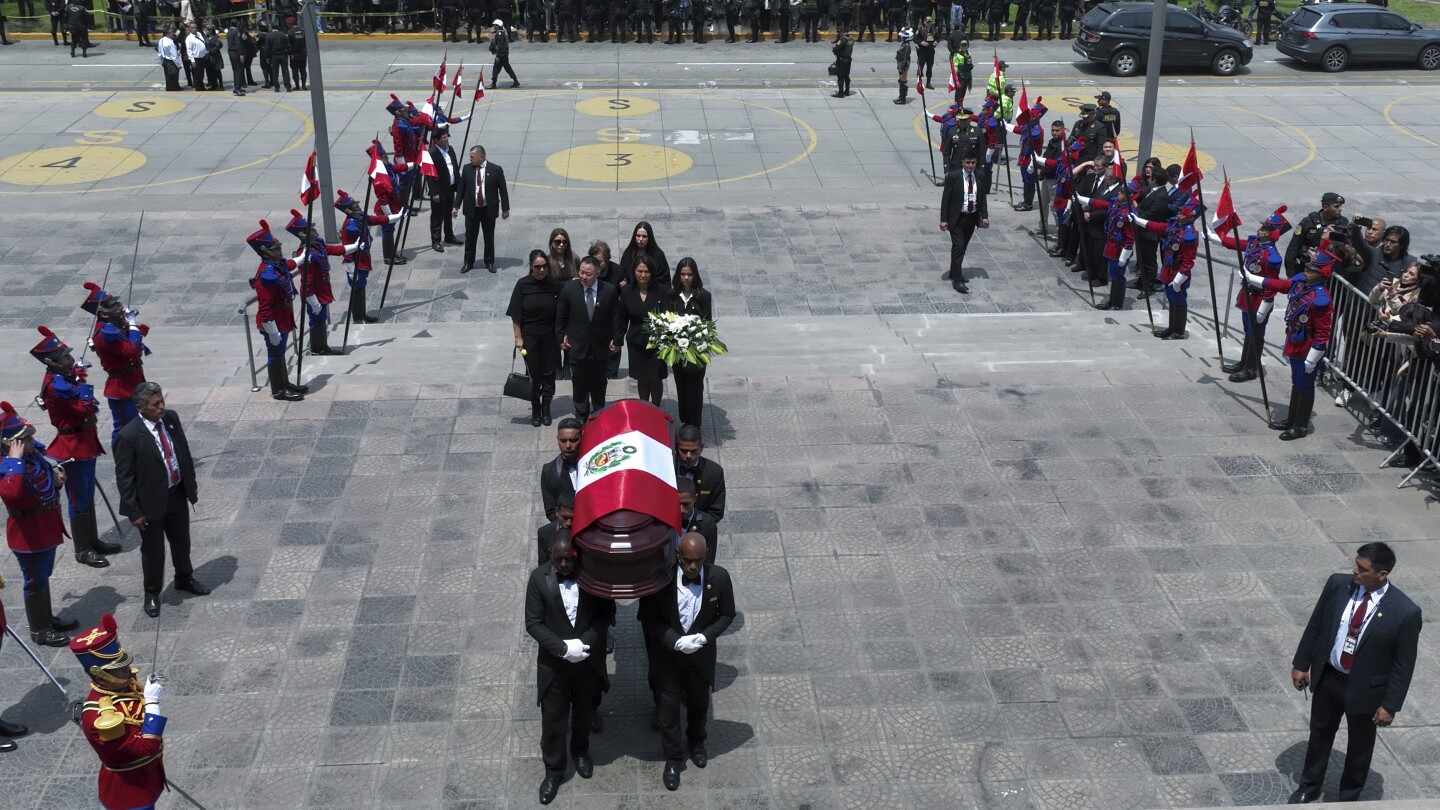 Peru declares 3 days of national mourning for former President Alberto Fujimori