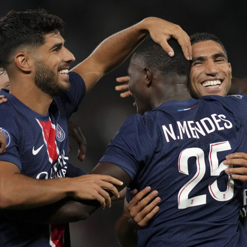 PSG sends support to defender Nuno Mendes after racial abuse