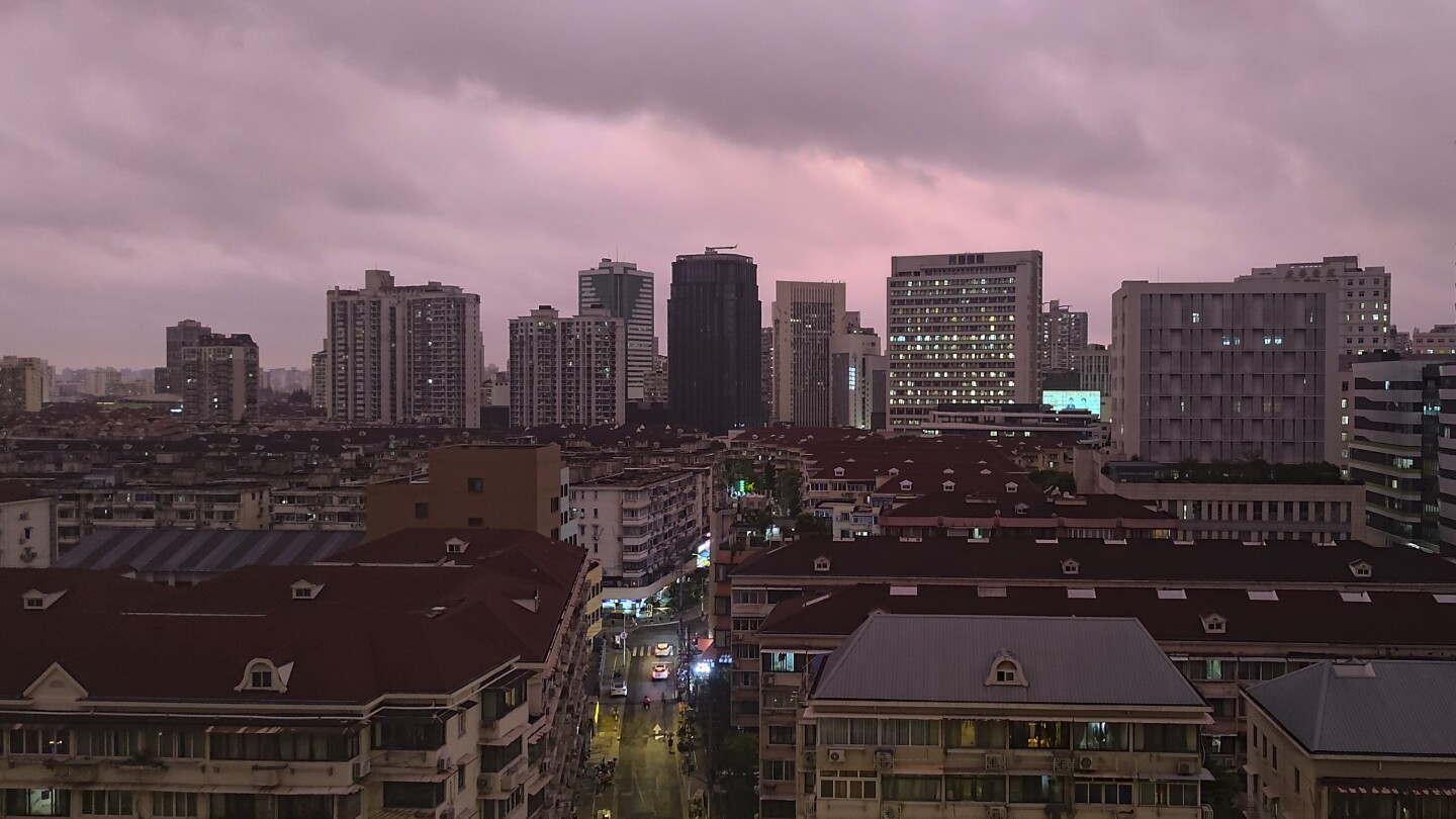 Typhoon hits Shanghai with 94-mph winds after 400,000 people were evacuated