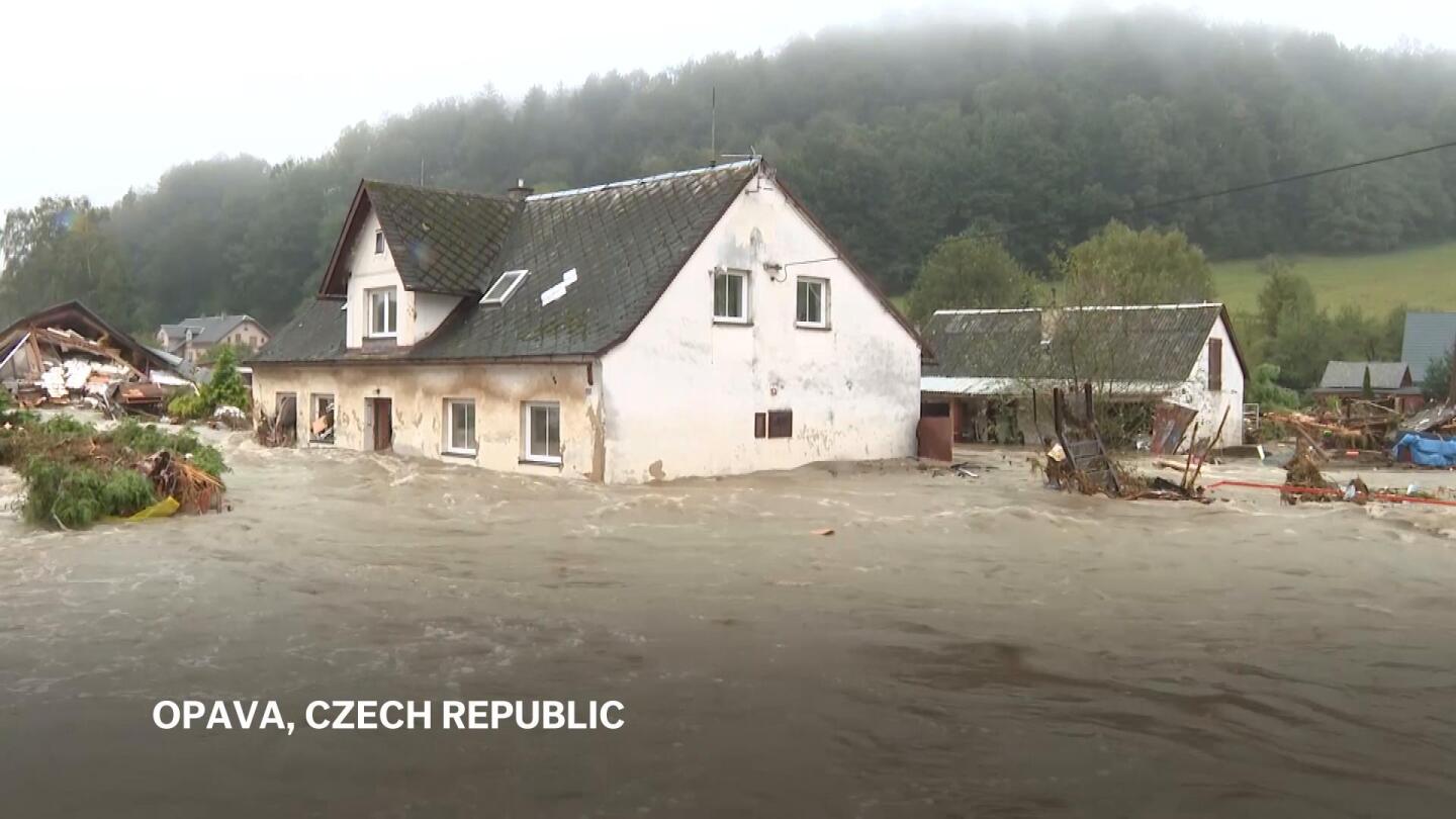 Firefighters carry out rescues in eastern Czech Republic after major flooding follows torrential rain | AP News