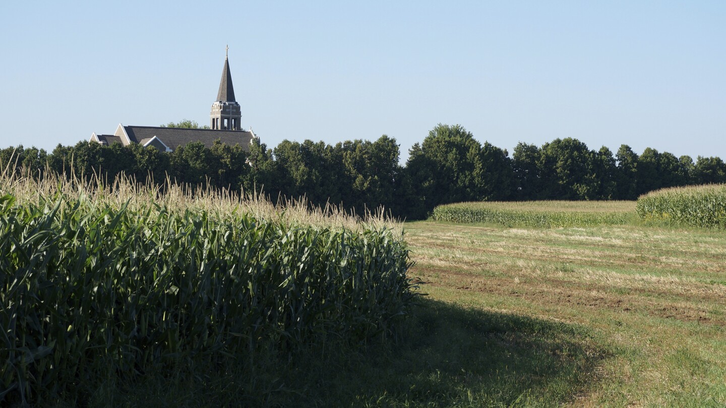 Lutherans in Walz’s Minnesota put potlucks before politics during divisive election season