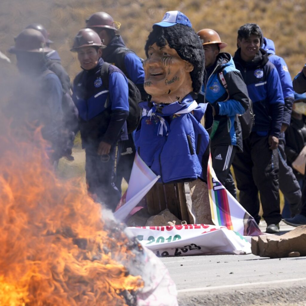 March for Bolivia’s ex-President Morales turns violent, as political crisis escalates