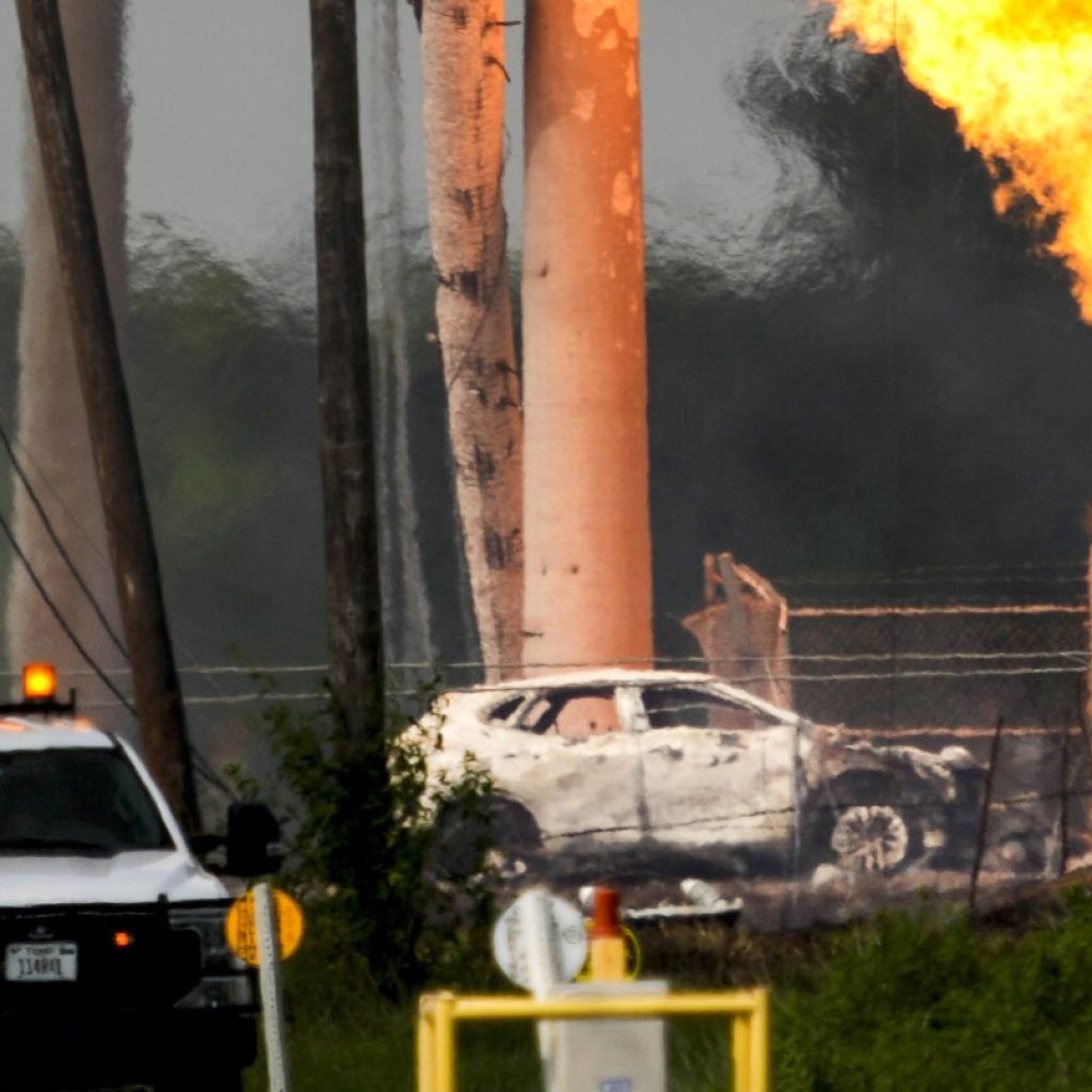 What to know about the pipeline fire burning for a third day in Houston’s suburbs