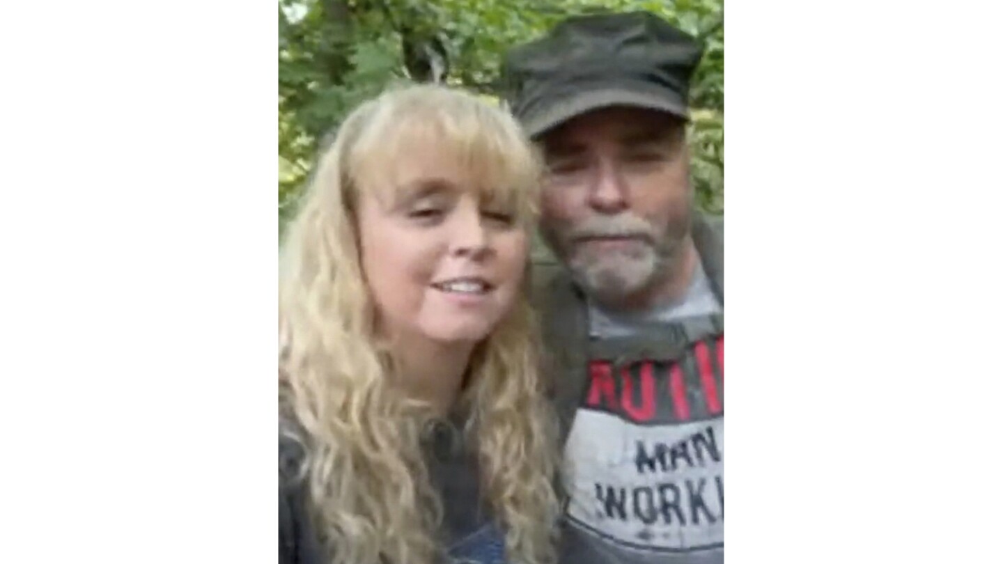 A couple found the Kentucky highway shooter’s remains by being bounty hunters for a week, they say