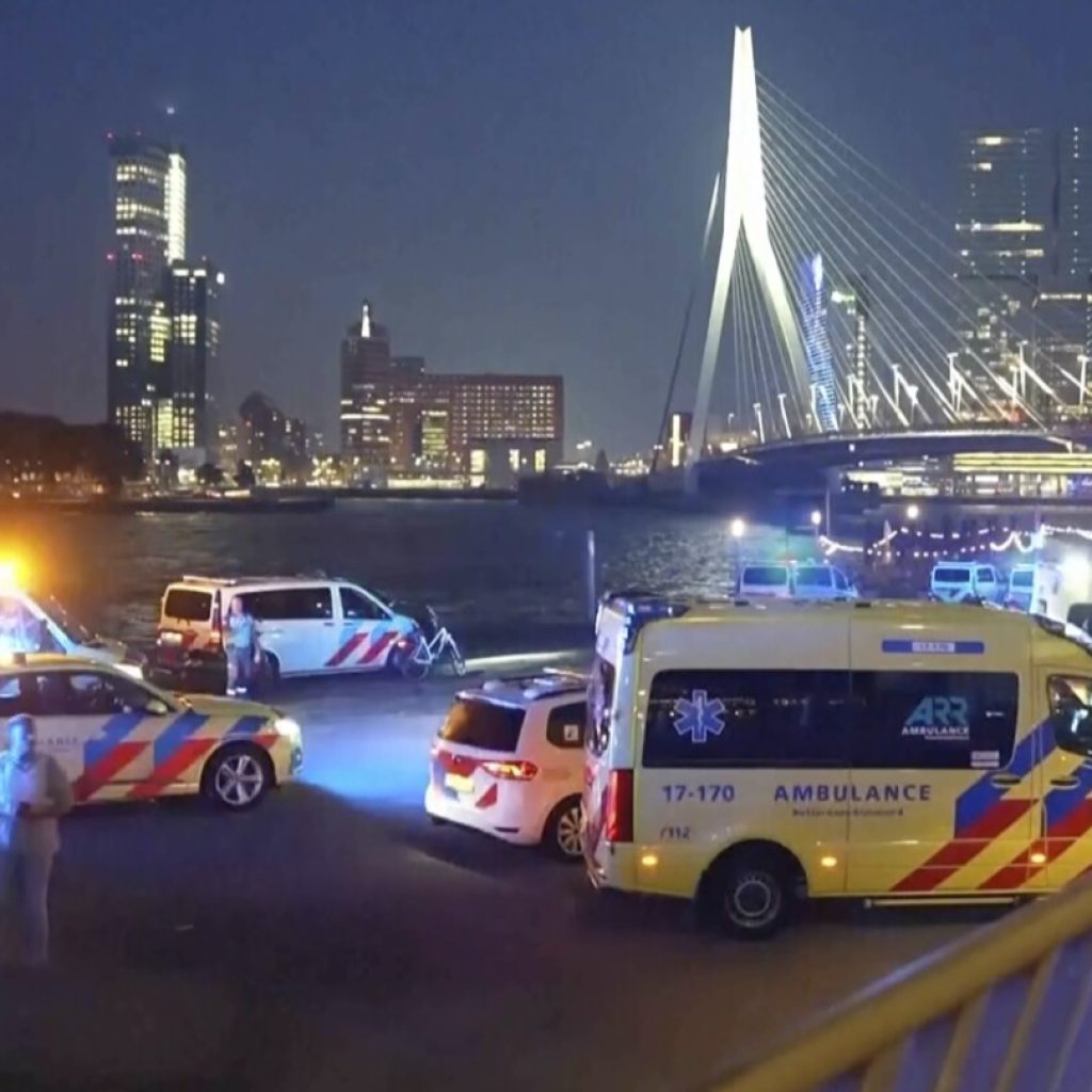 Dutch police seek witnesses to Rotterdam stabbing that left 1 dead and another seriously wounded