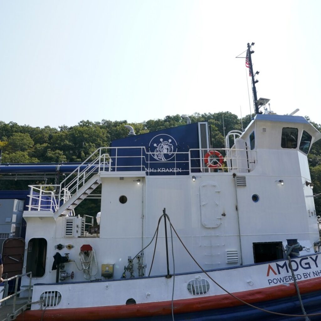 Tugboat powered by ammonia sails for the first time, showing how to cut emissions from shipping