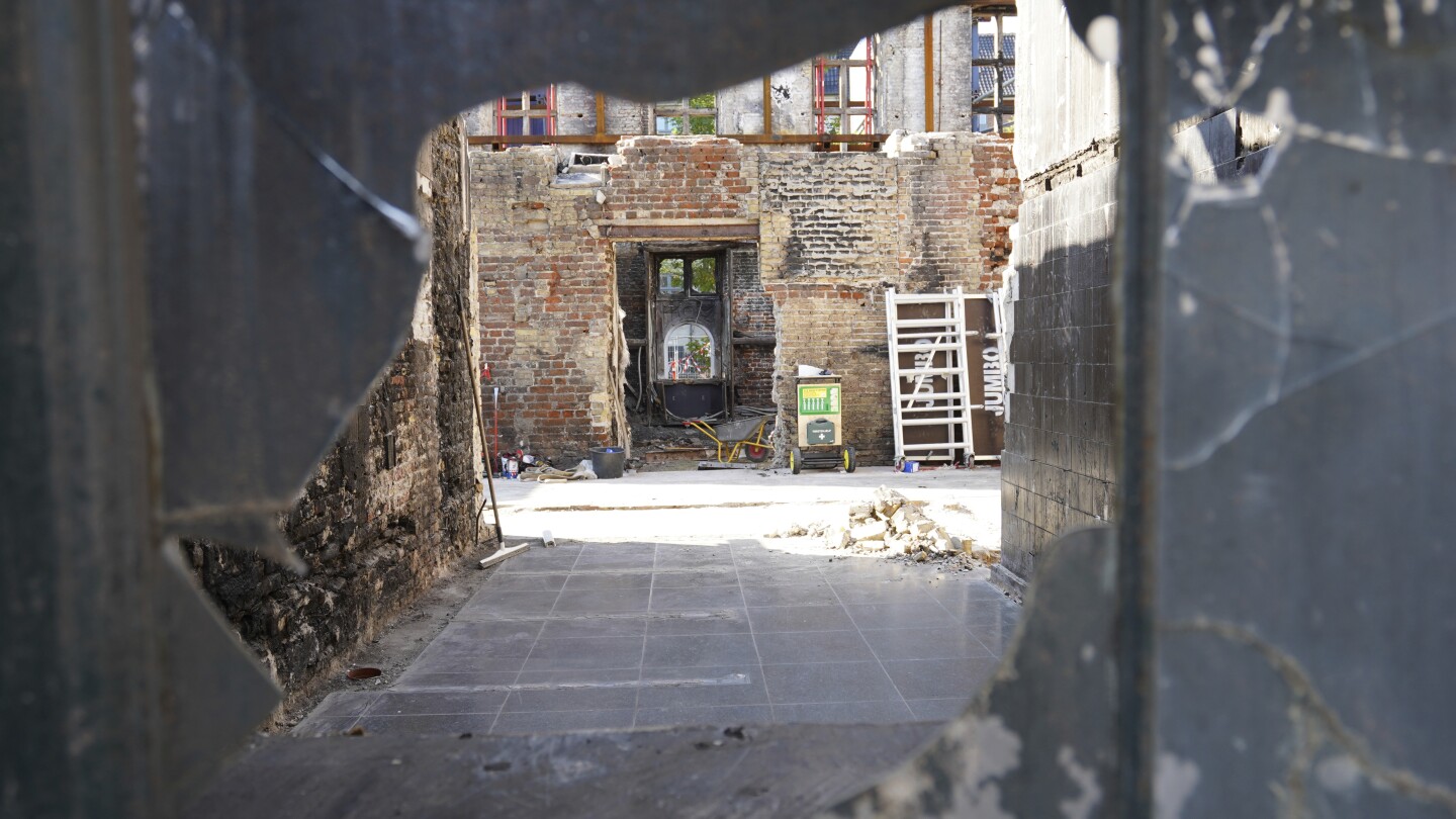 Reconstruction set to begin on Copenhagen’s fire-damaged Old Stock Exchange landmark