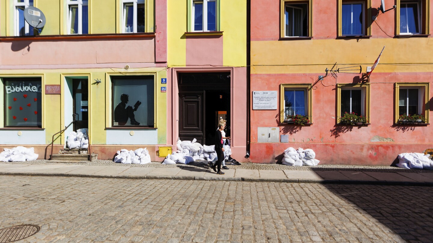 Floodwater reservoir becomes Poland’s hero for preventing major flooding