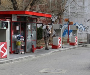Benzin u Srbiji poskupljuje četiri dinara, a dizel će biti jeftiniji jedan dinar
